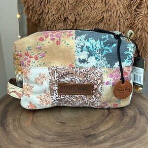 Myra Freida Creek Blossoms Make -Up Kit